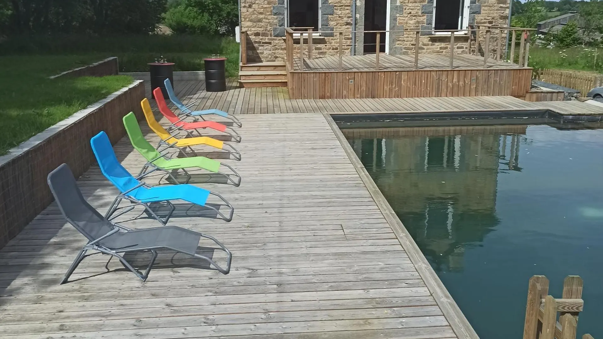 Maison 12 Couchages, Roulottes Et Piscine Naturelle Laurenan Holiday home