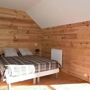 Hébergement de vacances A La Ferme, Au Coeur Du Mene, Laurenan